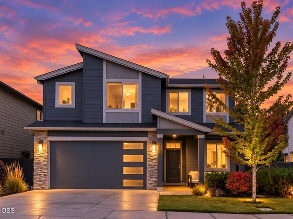 20991 NE Legend Pl, Bend, OR 97701