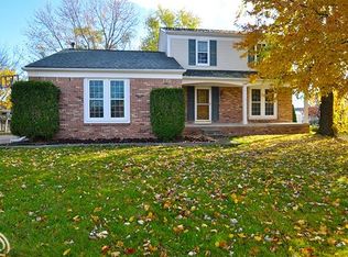 24446 Jamestowne Rd, Novi, MI 48375