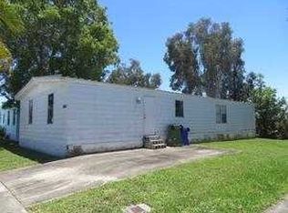 21820 NW 1st St, Pembroke Pines, FL 33029