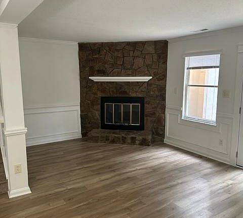 5th image of 7839 Stephanie Ln