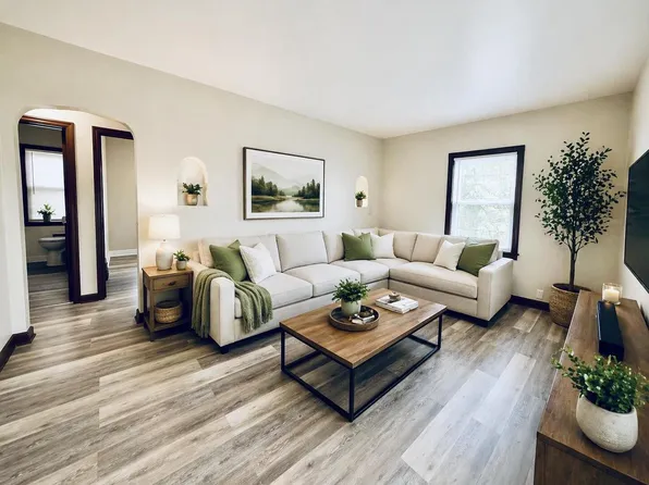 5426 West Morgan AVENUE, Milwaukee, WI 53220