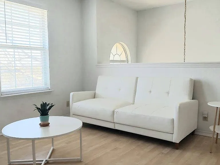 8328 Liberty Walk Dr — Photo 6