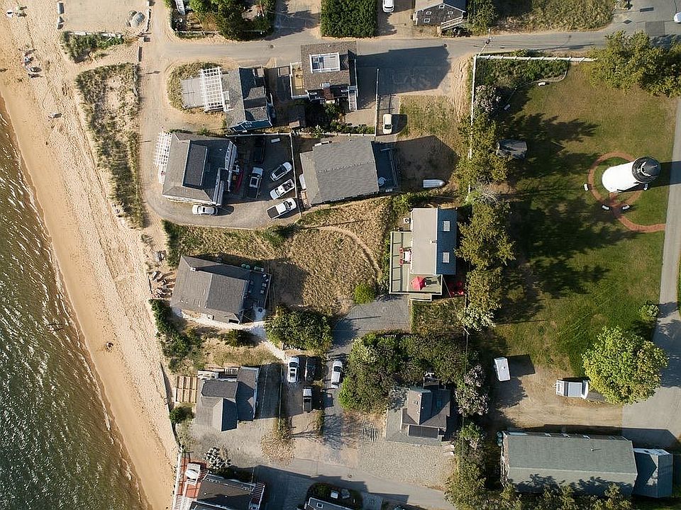 1st image of 6 80th St