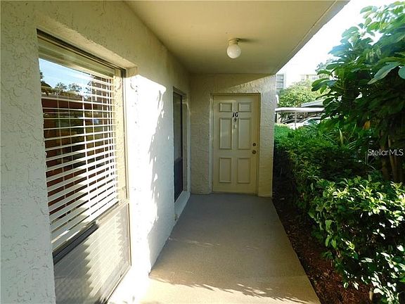 4th image of 2700 Cove Cay Dr #1-1G