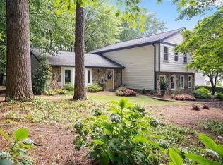 4989 Kings Wood Dr NE, Roswell, GA 30075