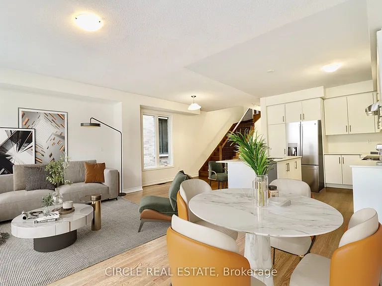 59 Phoenix Blvd — Photo 6