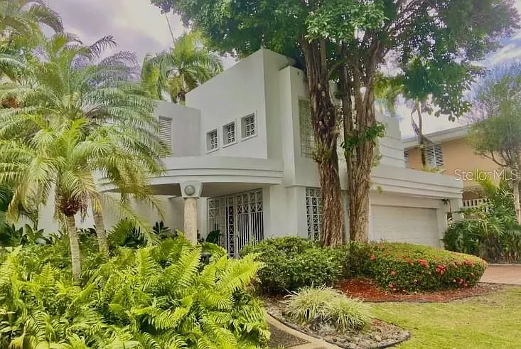 3 bed, 4.5 bath, 3100 sqft, $6,500 — Photo 2