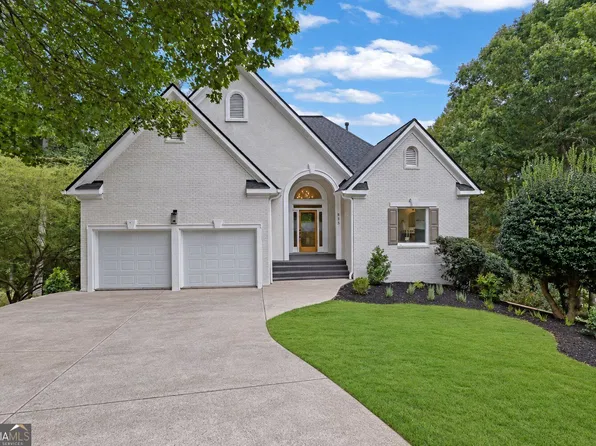 835 Bermuda Run, Woodstock, GA 30189