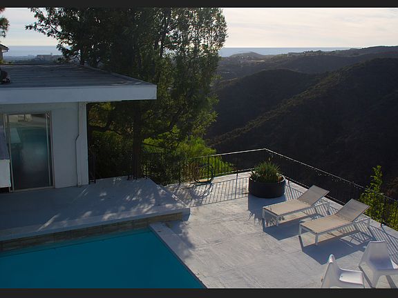 5th image of 1331 Linda Flora Dr
