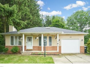 4098 Porter Rd, Westlake, OH 44145