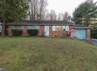 1522 Bonnie Brae Dr, Huntingdon Valley, PA 19006