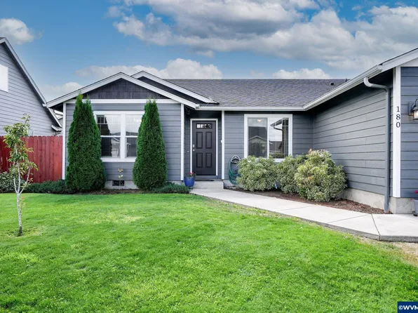 180 Camellia Dr, Lebanon, OR 97355