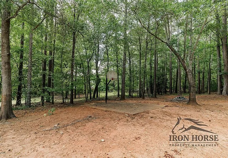 335 Oak Meadows Dr — Photo 22