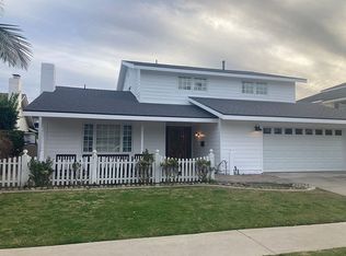 9032 Bobbie Cir, Huntington Beach, CA 92646