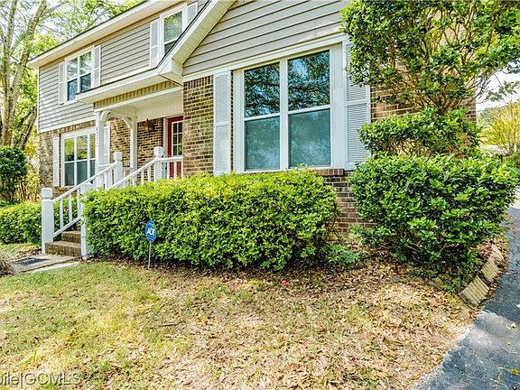 4th image of 6333 Shadowlake Ct