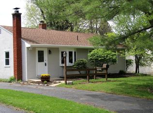 2257 Edgevale Rd, Columbus, OH 43221