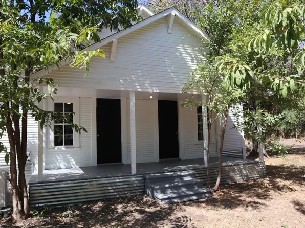 505 NE 5th St, Hubbard, TX 76648