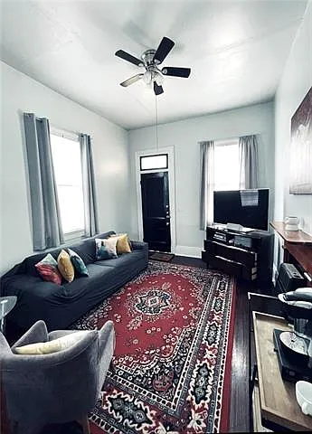 2734 Orleans Ave — Photo 1