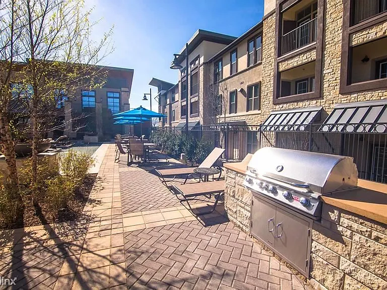 1301 Bray Central Dr — Photo 13