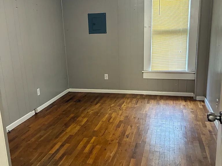 3430 Monterey St — Photo 9
