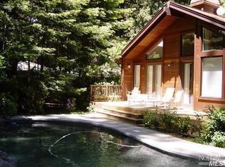 7149 Lucas Valley Rd, Nicasio, CA 94946