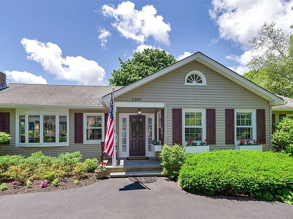 2nd image of 2330 Anchor Ln