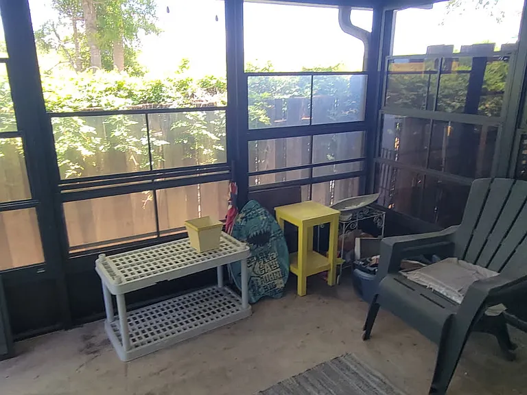 Back enclosed patio. Great for relaxing. extremely private!