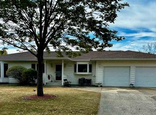 620 Inverness Ln, Saint Peter, MN 56082