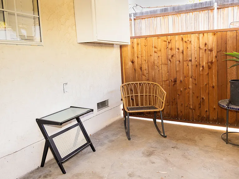 642 N La Jolla Ave #1/2 — Photo 13