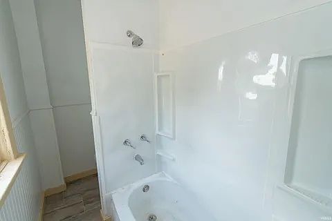 3rd image of 834 S Brookfield St
