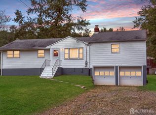 280 Federal Rd, Monroe Township, NJ 08831