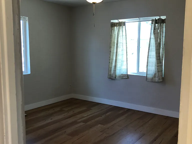 3022 E 1st St #1 — Photo 20
