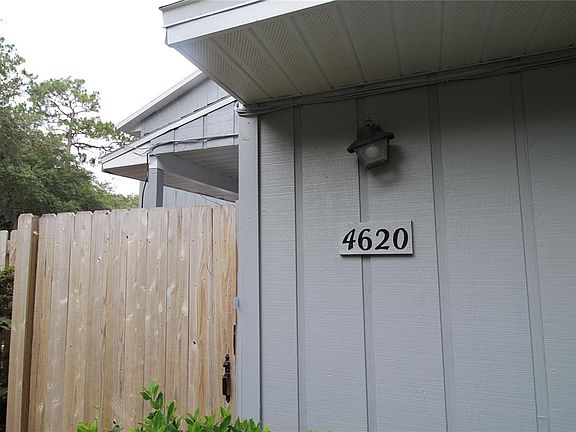 2nd image of 4620 Lighthouse Cir #103