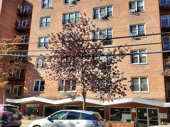 34-20 Parsons Blvd #2-T, Flushing, NY 11354