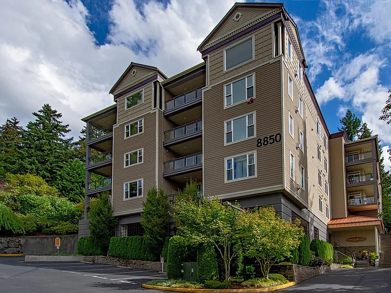 8850 Redmond Woodinville Rd NE #506 — Photo 1
