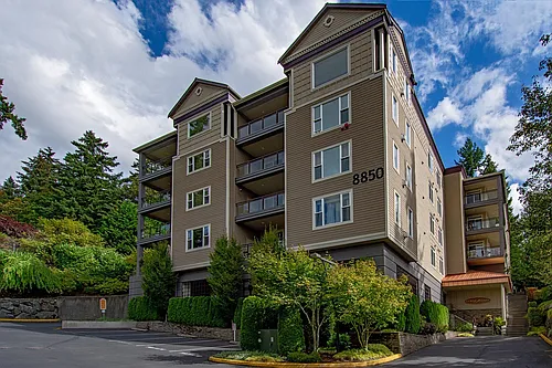 8850 Redmond Woodinville Rd NE #506 Photo 1 8850 Redmond Woodinville Rd NE #506 Photo 1