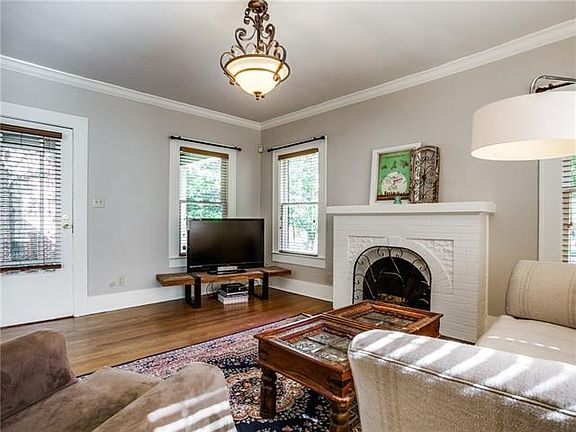 4th image of 807 Salmon Dr