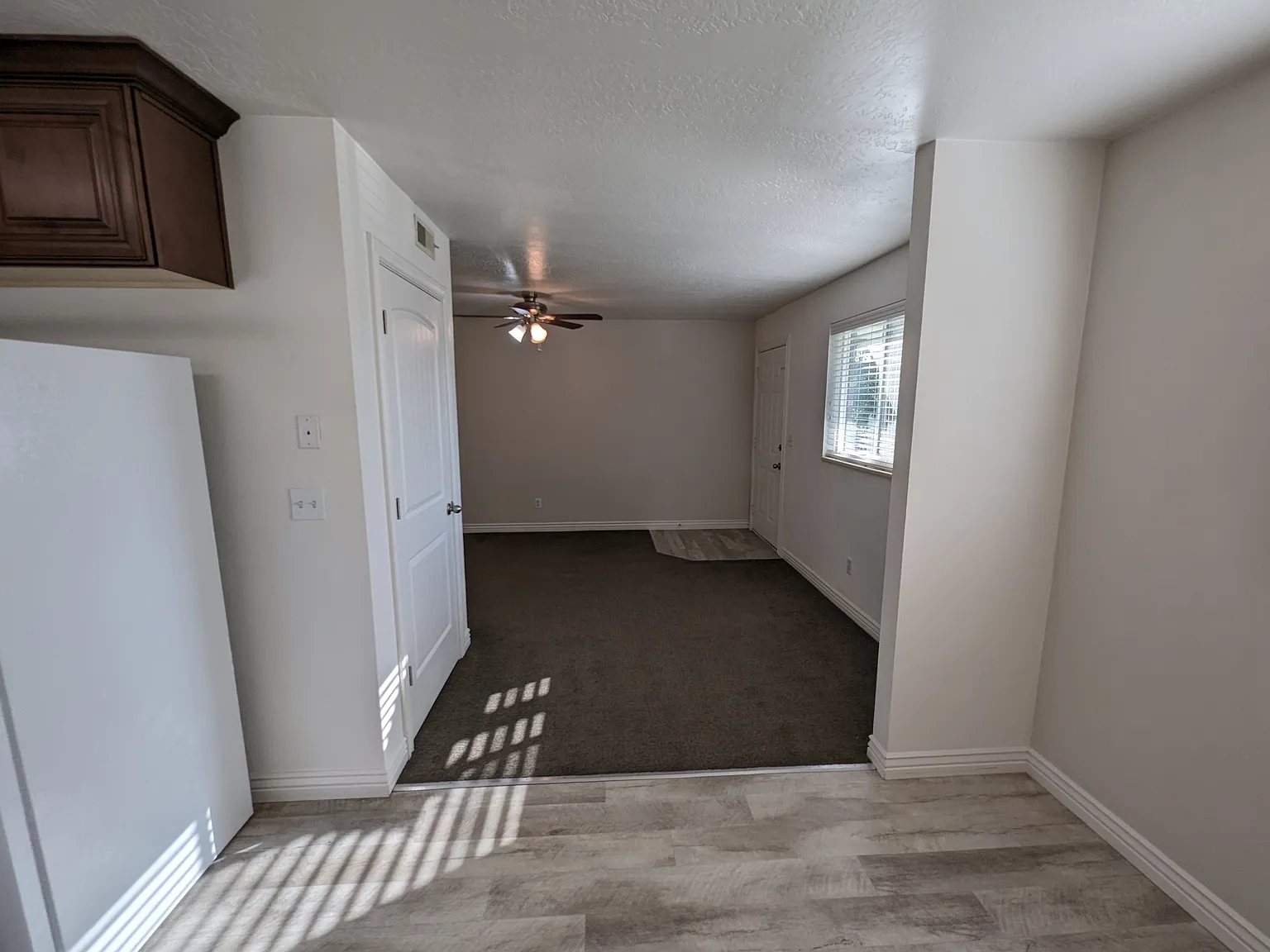2 bed, 825 sqft, $1,300 — Photo 3