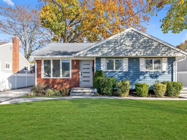 128 Green Avenue, Hempstead, NY 11550