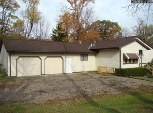 10325 Prouty Rd, Concord Township, OH 44077