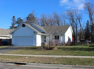 1550 Peach Dr NE, Sauk Rapids, MN 56379