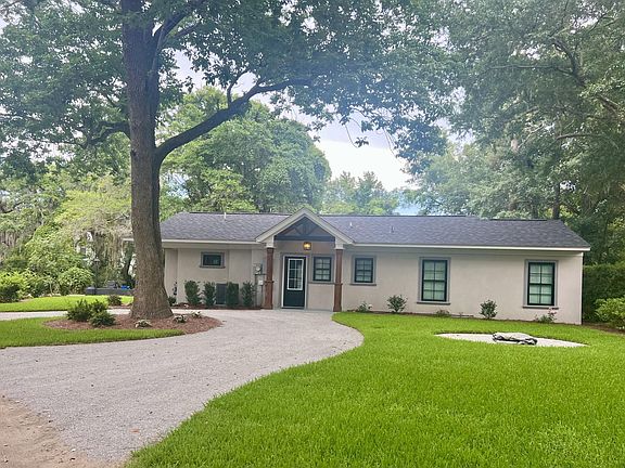 2nd image of 346 Waterside Ln.