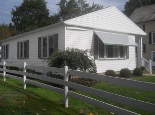 719 Oak St NW, New Philadelphia, OH