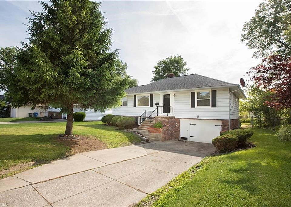 1st image of 3581 Hunter Dr
