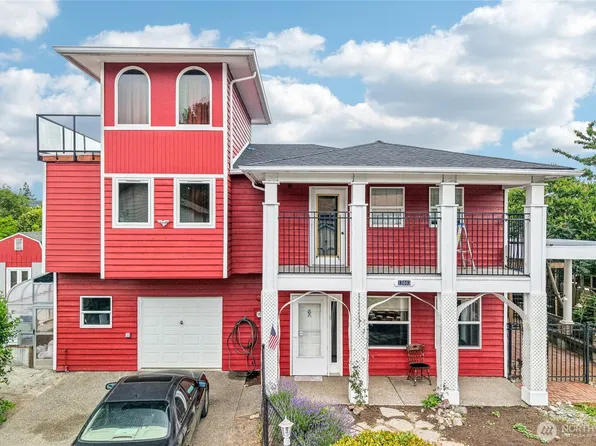 13043 40th Avenue S, Tukwila, WA 98168