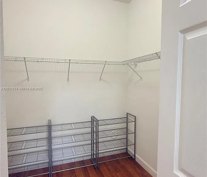 10737 NW 76th Ln — Photo 18