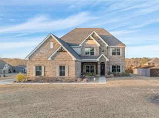 856 Violet Ln, Opelika, AL 36801