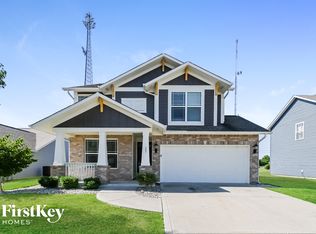 607 Albermarle Dr, Pittsboro, IN 46167