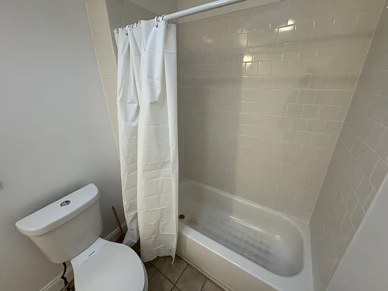 35 Cameron Ave #2L — Photo 21