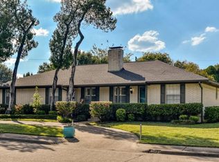 1611 Little Creek Dr, Waxahachie, TX 75165